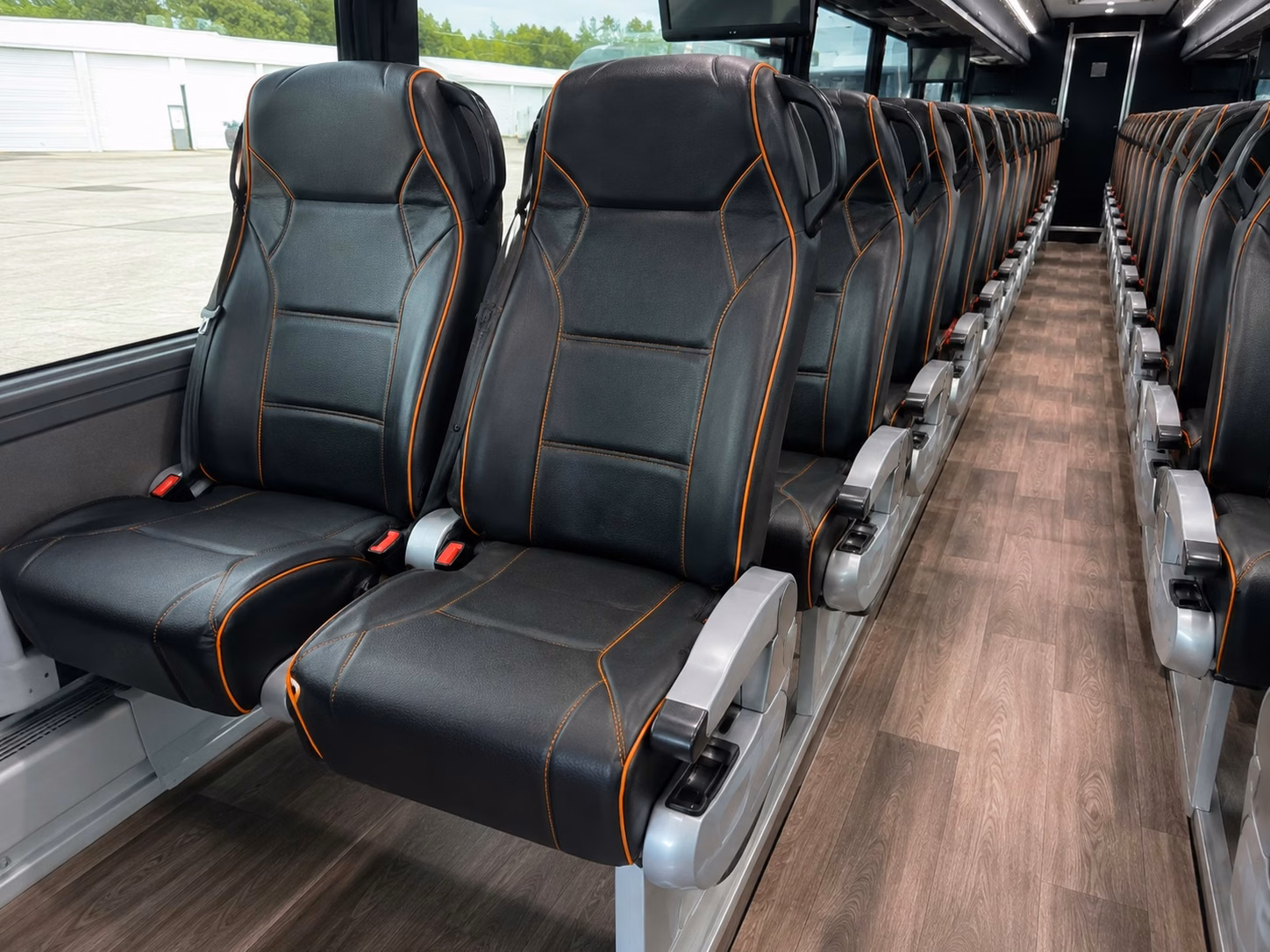 charter bus rentals in midland handle large prom groups with ease