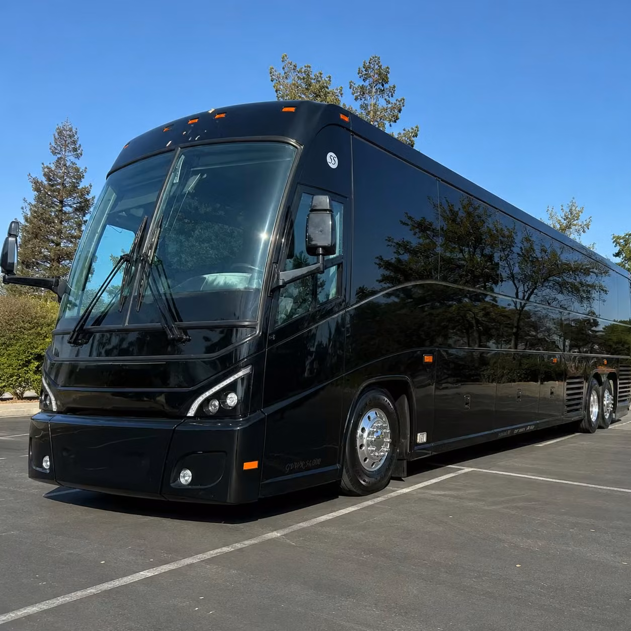 charter buses for midland corporate retreats and team building events