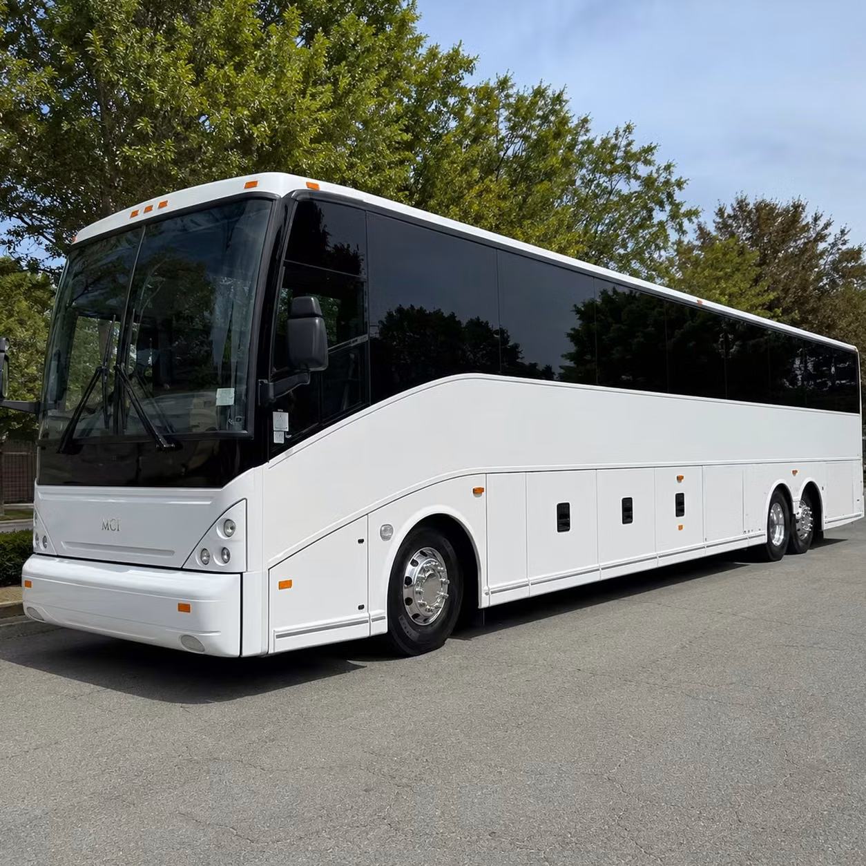 if you re flying into maf for a special event a bus makes everything easier